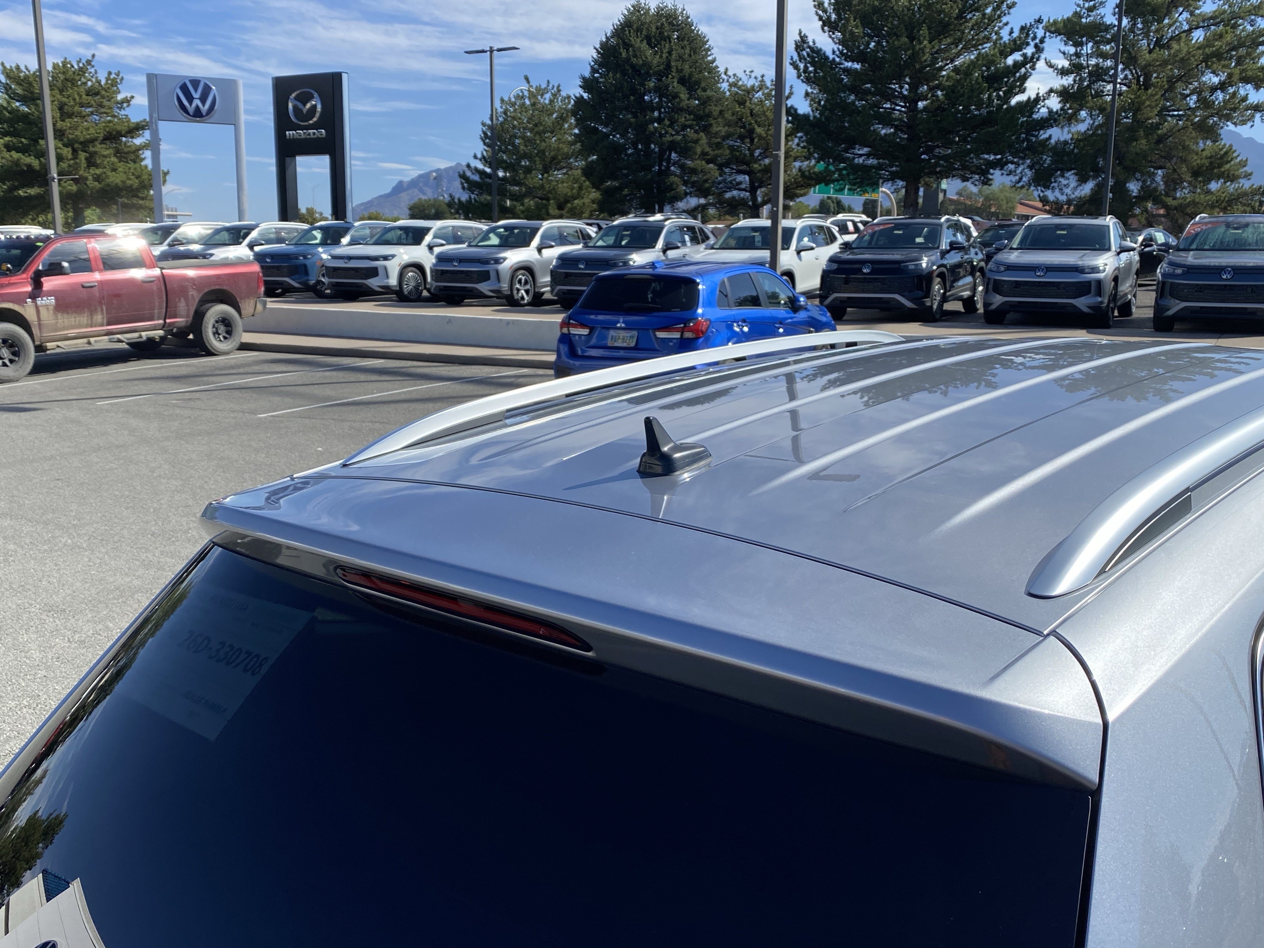 Certified 2023 Volkswagen Tiguan SE FWD image 24