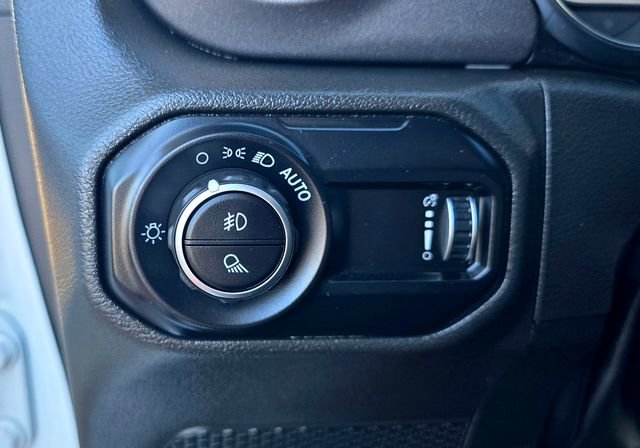 Certified 2023 Jeep Gladiator Mojave w/ Safety Group image 20