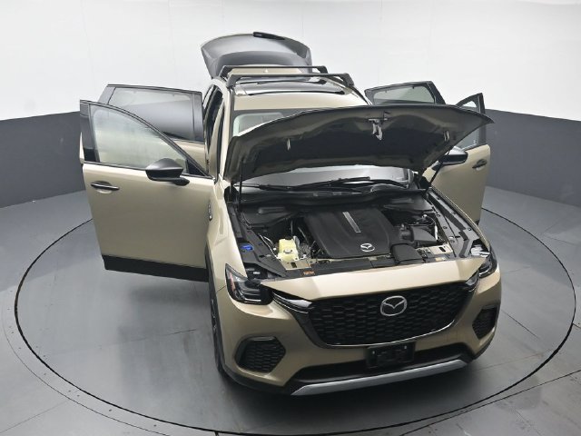 Certified 2025 MAZDA CX-70 Plug-In Hybrid w/ Premium Pkg AWD/4WD image 52