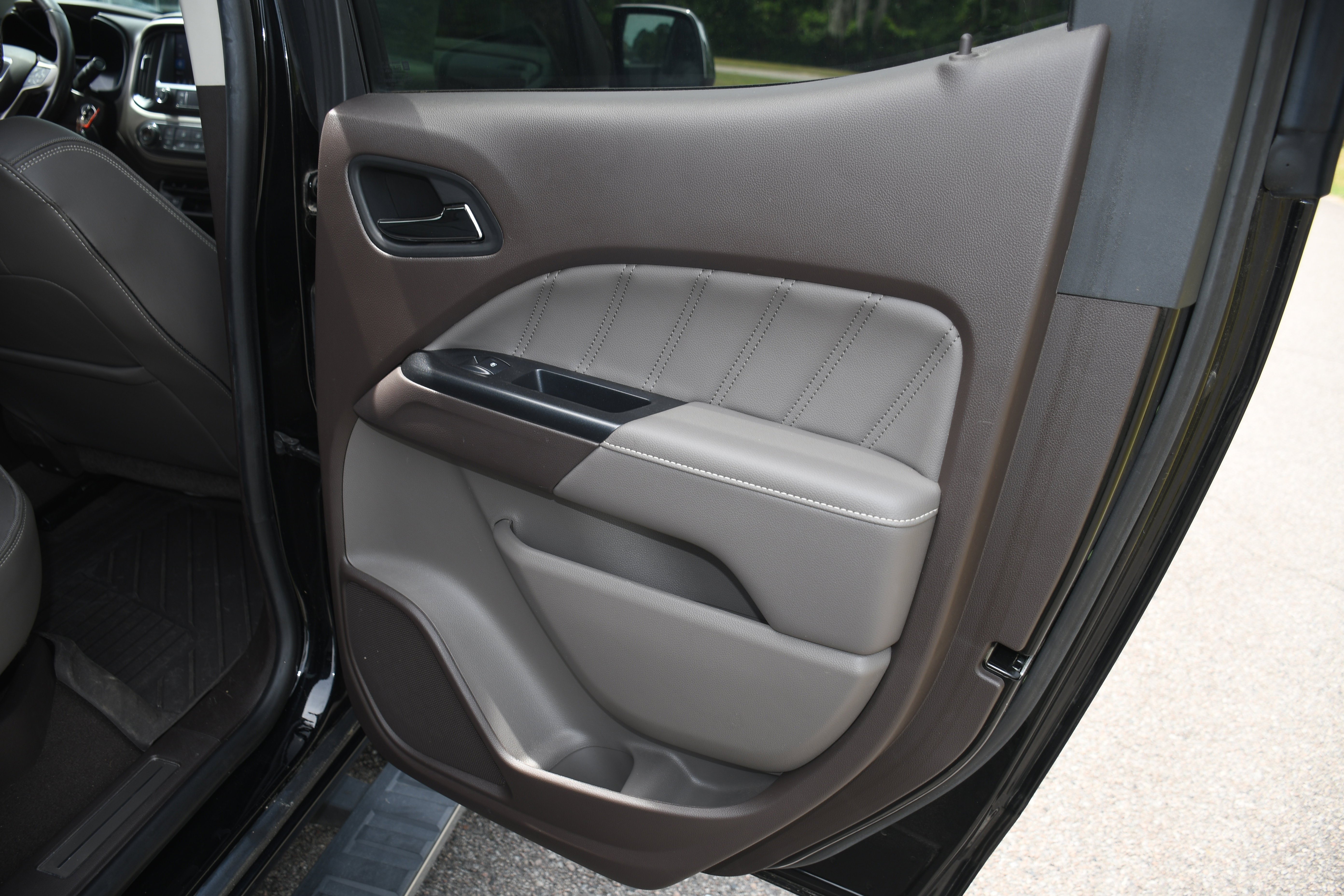 Used 2021 GMC Canyon Denali RWD image 19