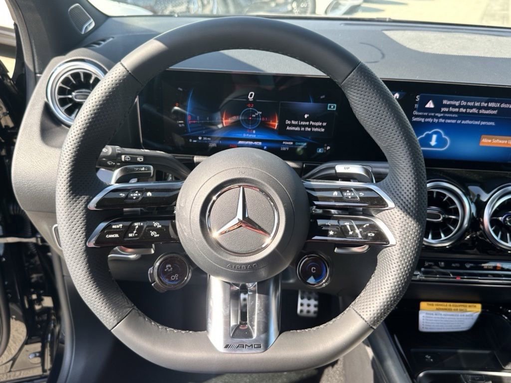 New 2025 Mercedes-Benz GLA 35 AMG 4MATIC image 18