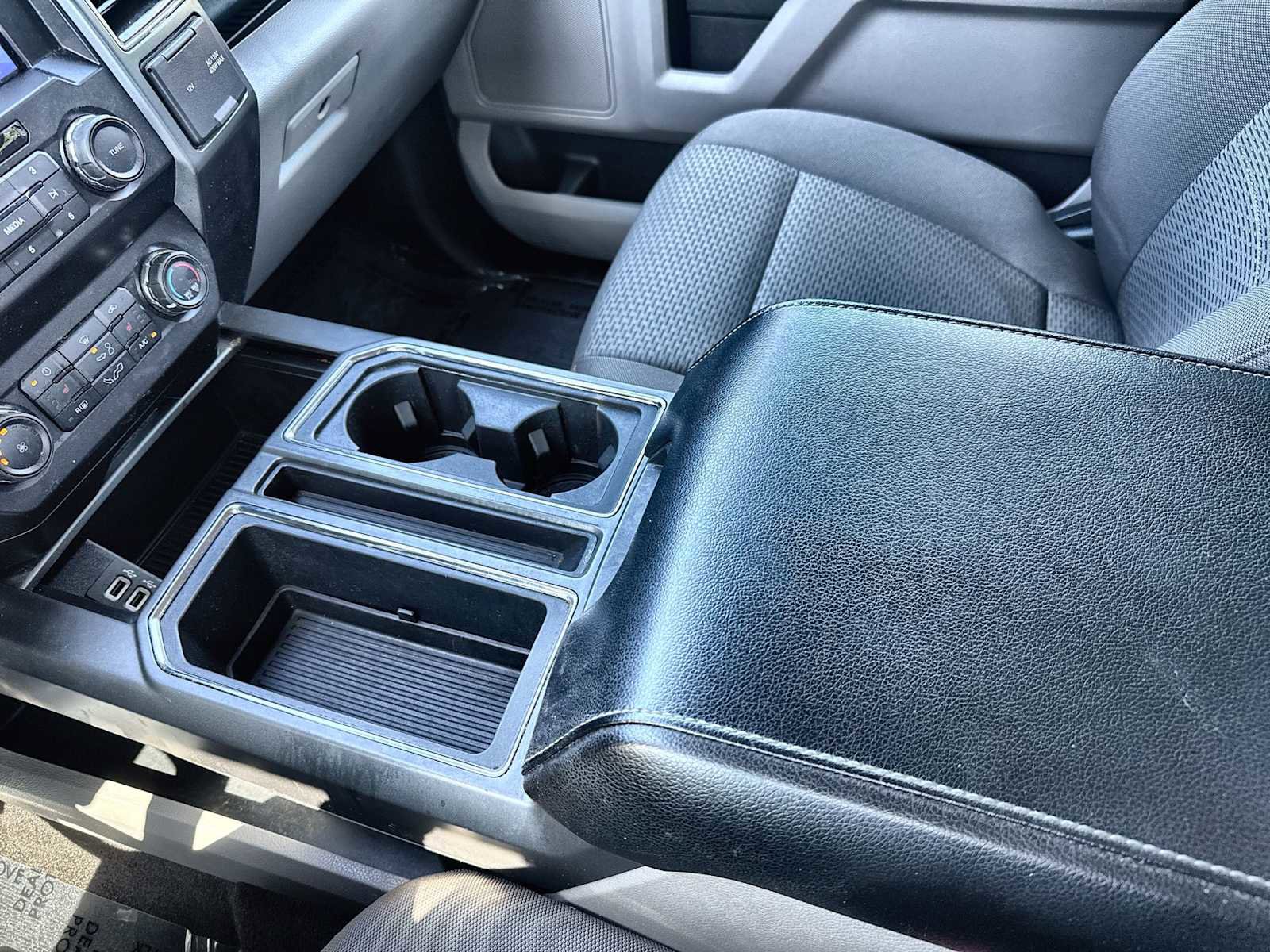 Used 2020 Ford F150 XLT w/ Equipment Group 302A Luxury image 22