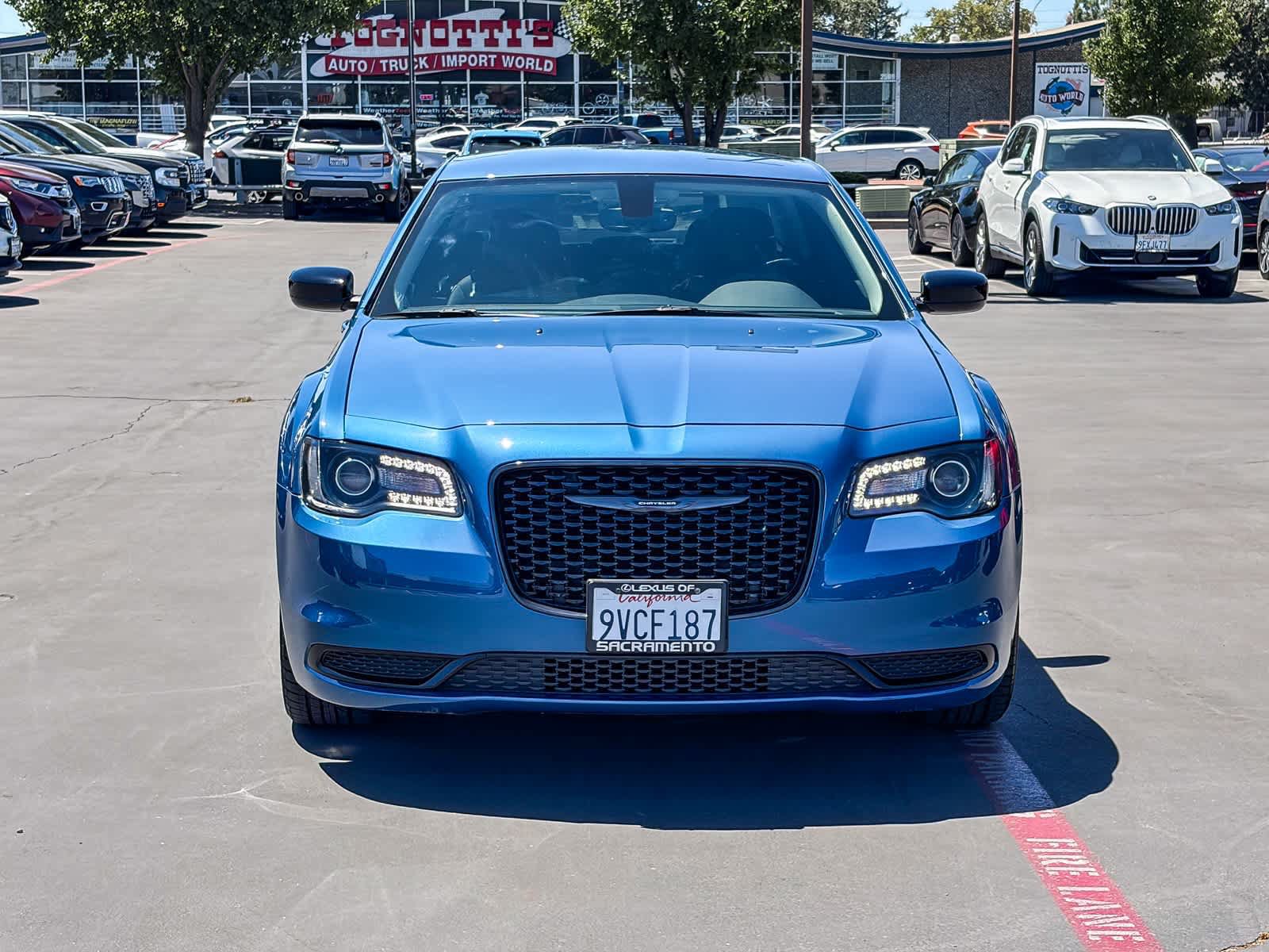 Used 2023 Chrysler 300 Touring w/ Sport Appearance Package RWD image 6