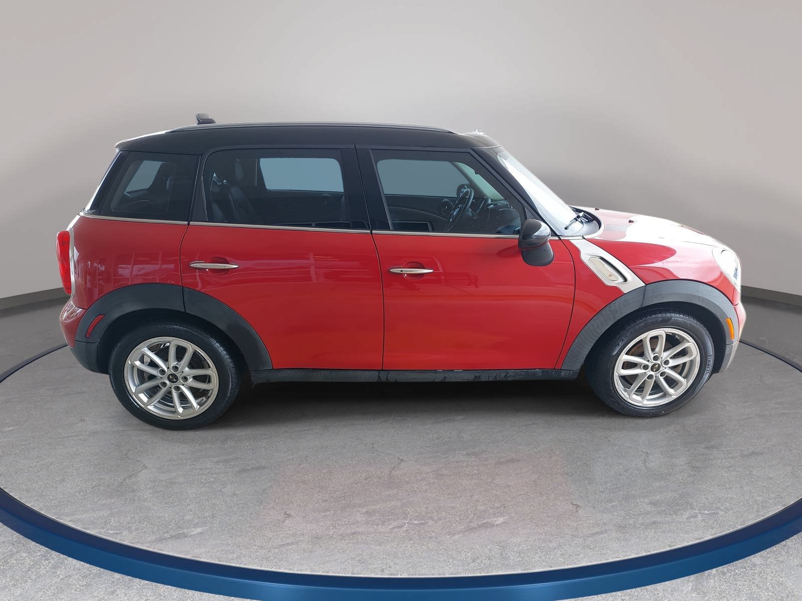 Used 2015 MINI Cooper Countryman FWD image 4