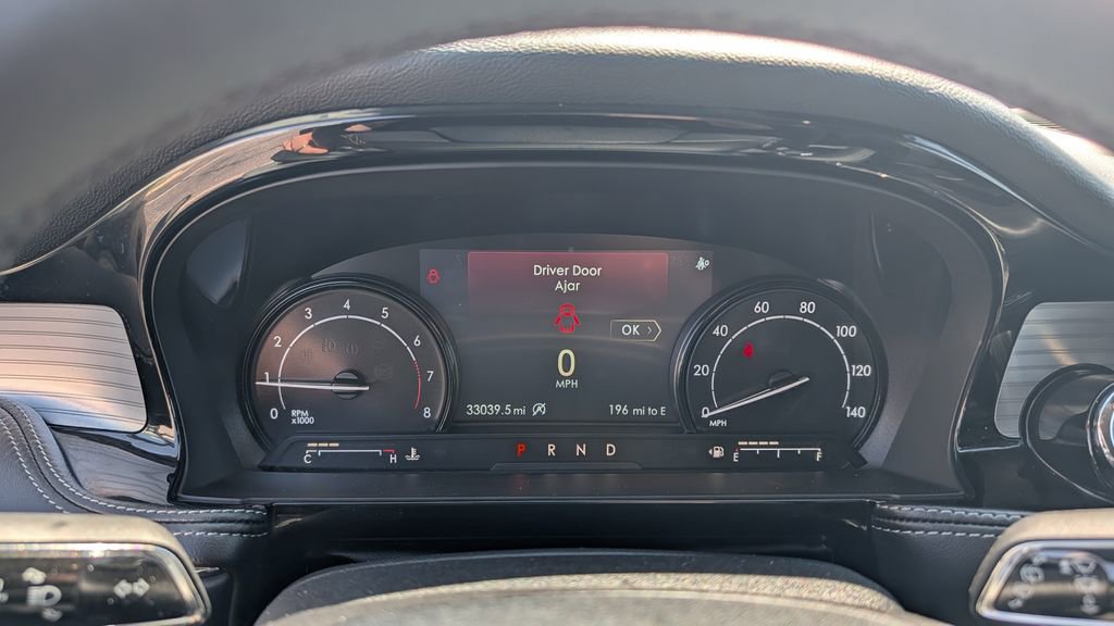 Used 2022 Lincoln Corsair AWD w/ Equipment Group 101A image 24