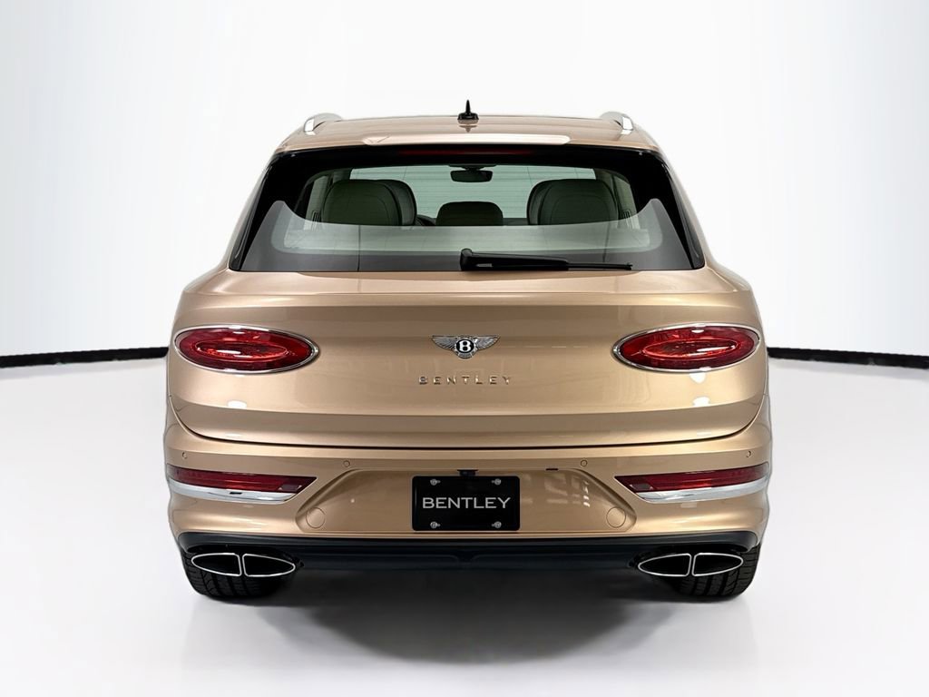 New 2026 Bentley Bentayga AWD/4WD image 6