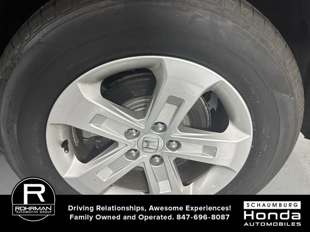 Used 2023 Honda Pilot LX image 6