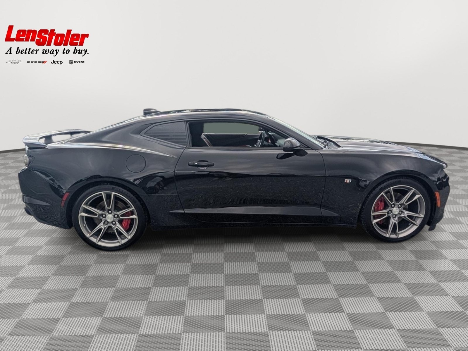 Used 2020 Chevrolet Camaro SS RWD image 6