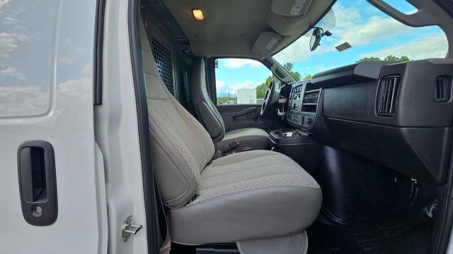 New 2026 Chevrolet Express 2500 w/ Driver Convenience Package RWD image 24
