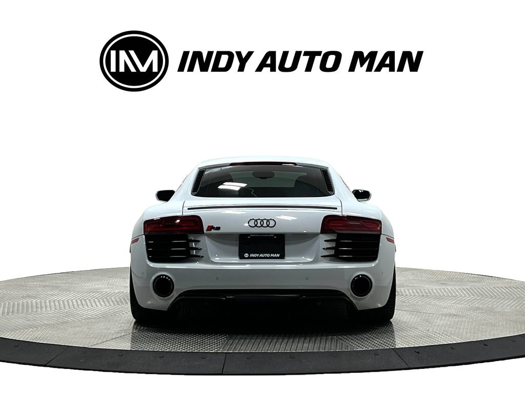 Used 2015 Audi R8 V8 w/ Extended Leather Package AWD/4WD image 5