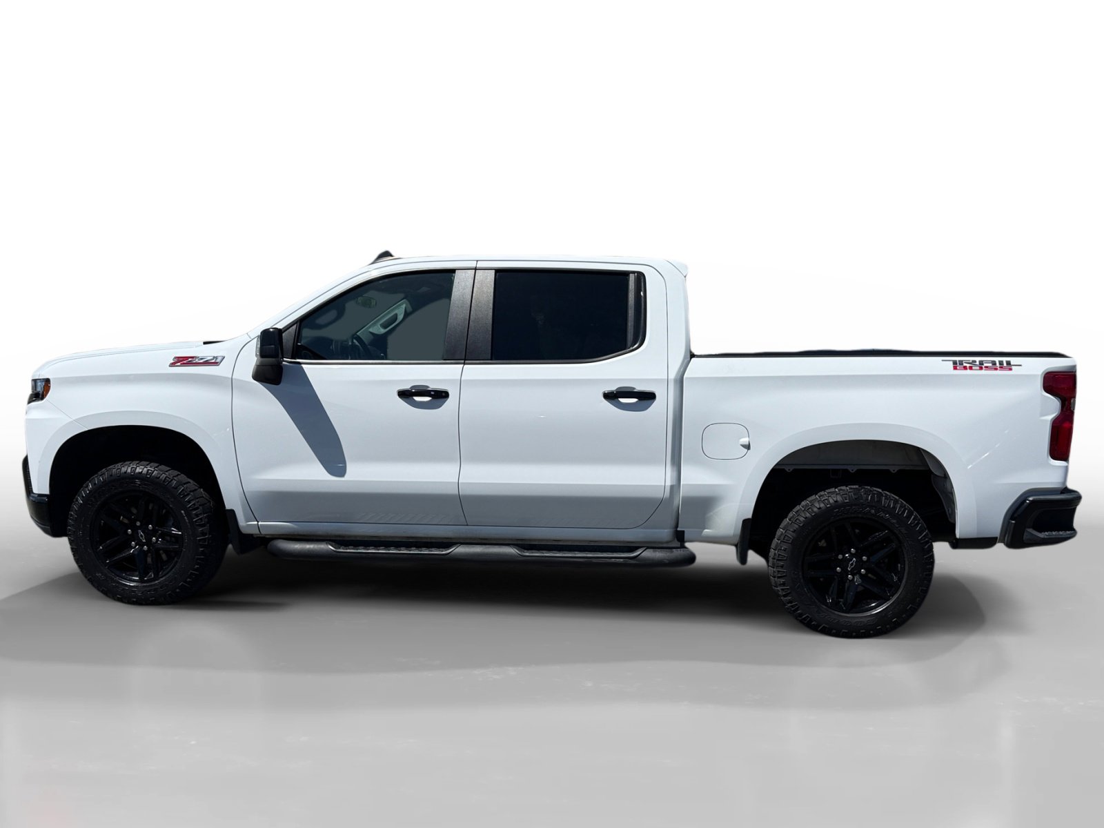 Used 2020 Chevrolet Silverado 1500 LT Trail Boss w/ Convenience Package AWD/4WD image 2