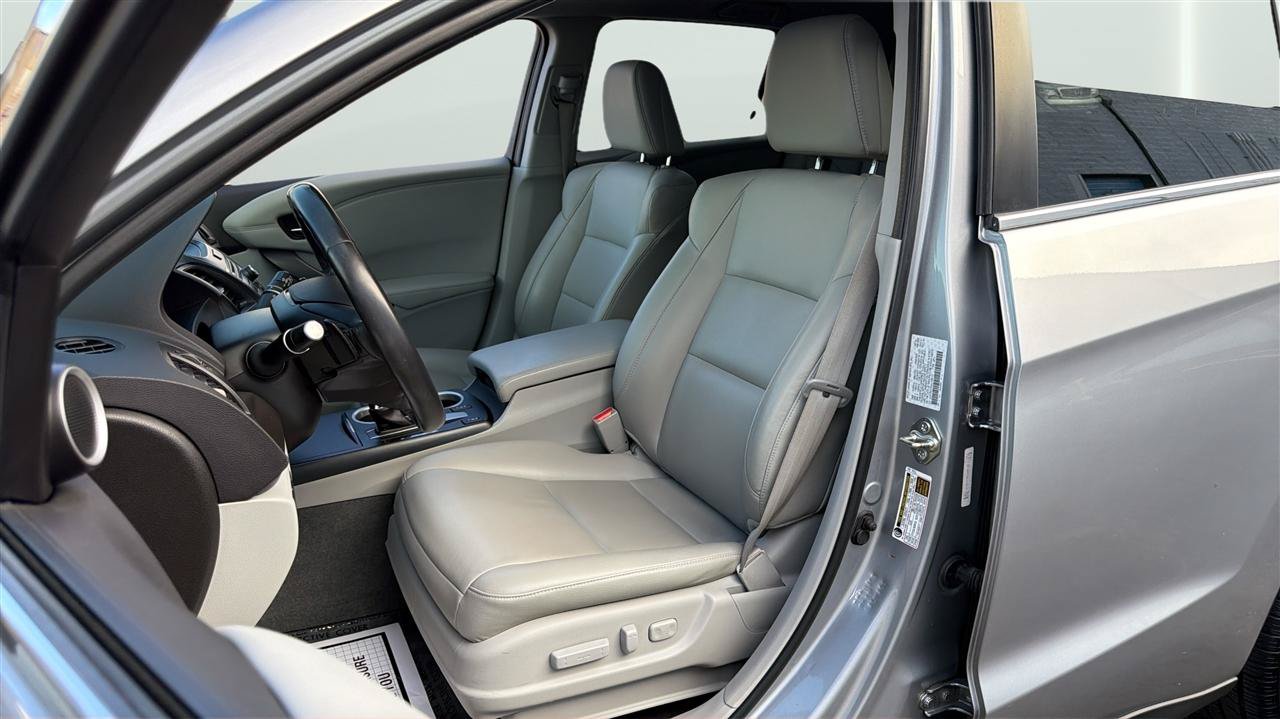 Used 2017 Acura RDX AWD image 12