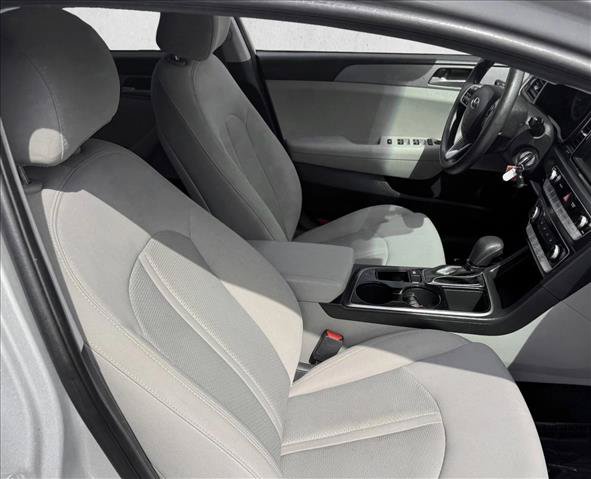 Used 2019 Hyundai Sonata SE FWD image 19