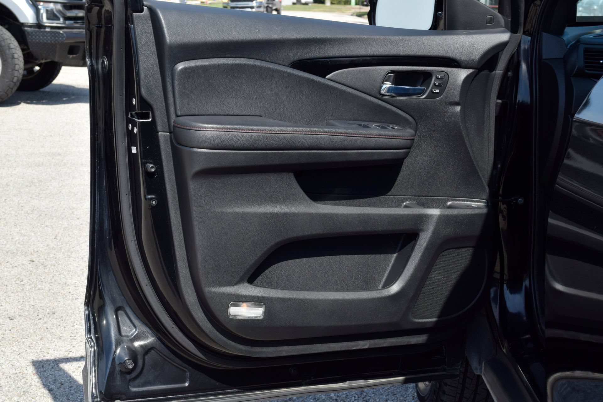 Used 2024 Honda Ridgeline Black Edition image 17