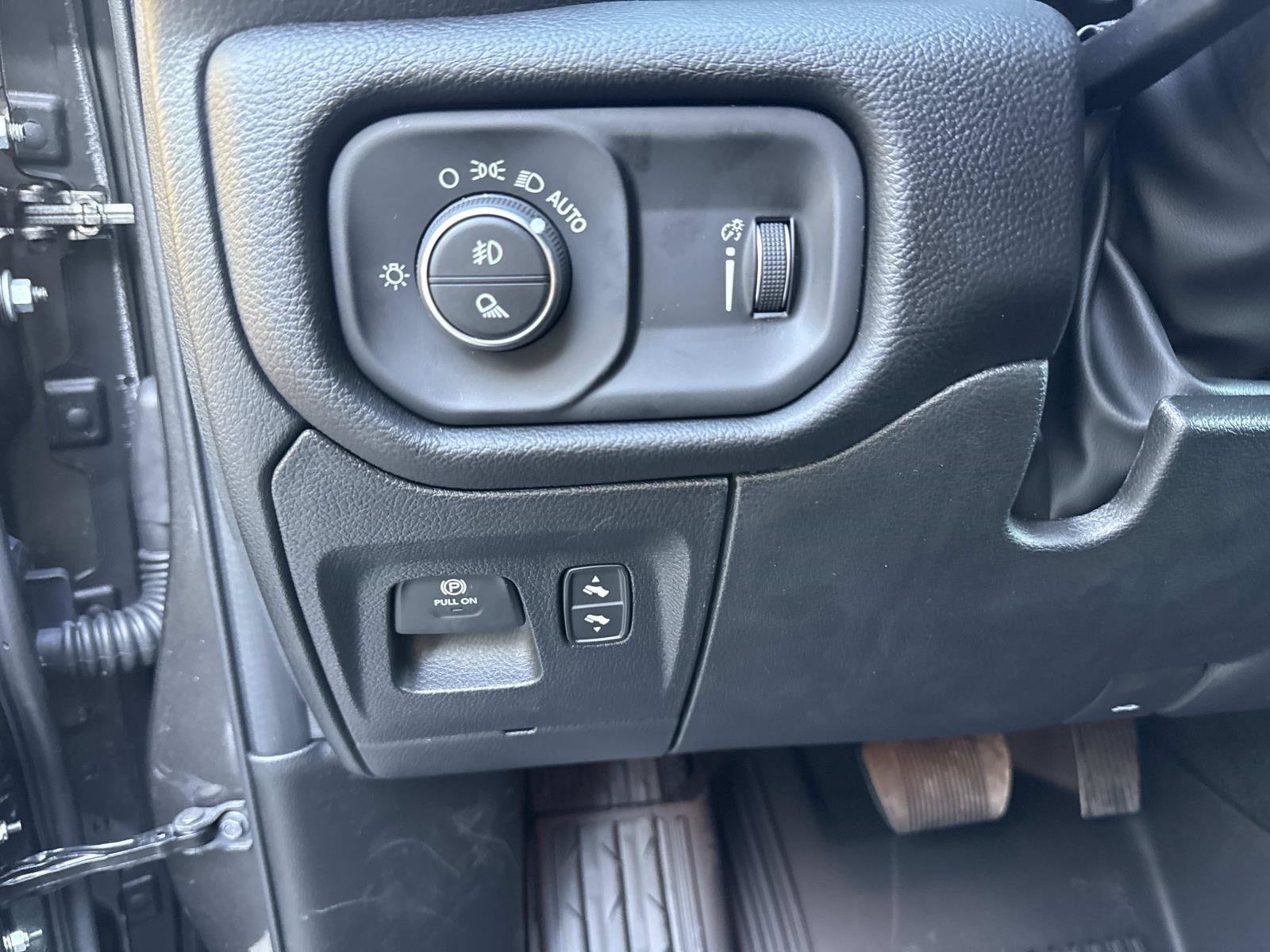 New 2026 RAM 1500 Big Horn AWD/4WD image 19