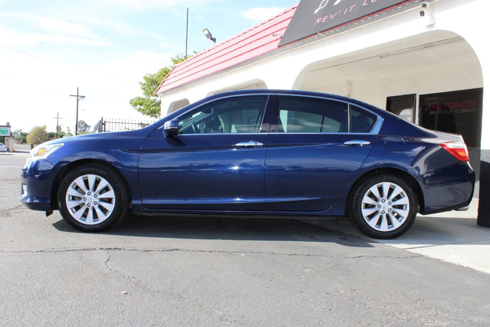 Used 2014 Honda Accord EX-L image 10