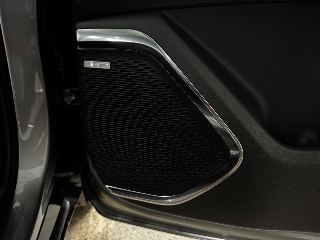 New 2026 Chevrolet Traverse RS image 97