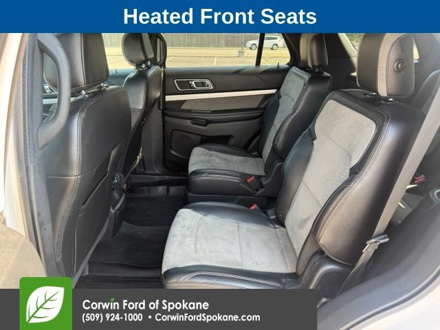 Used 2017 Ford Explorer XLT w/ Equipment Group 202A AWD/4WD image 11