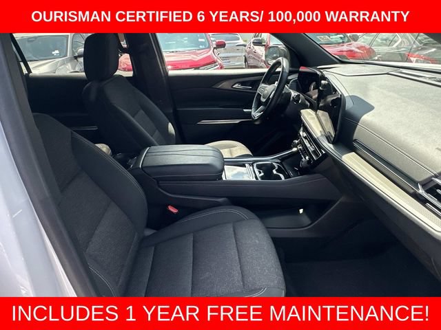 Used 2024 Chevrolet Traverse LT AWD/4WD image 13