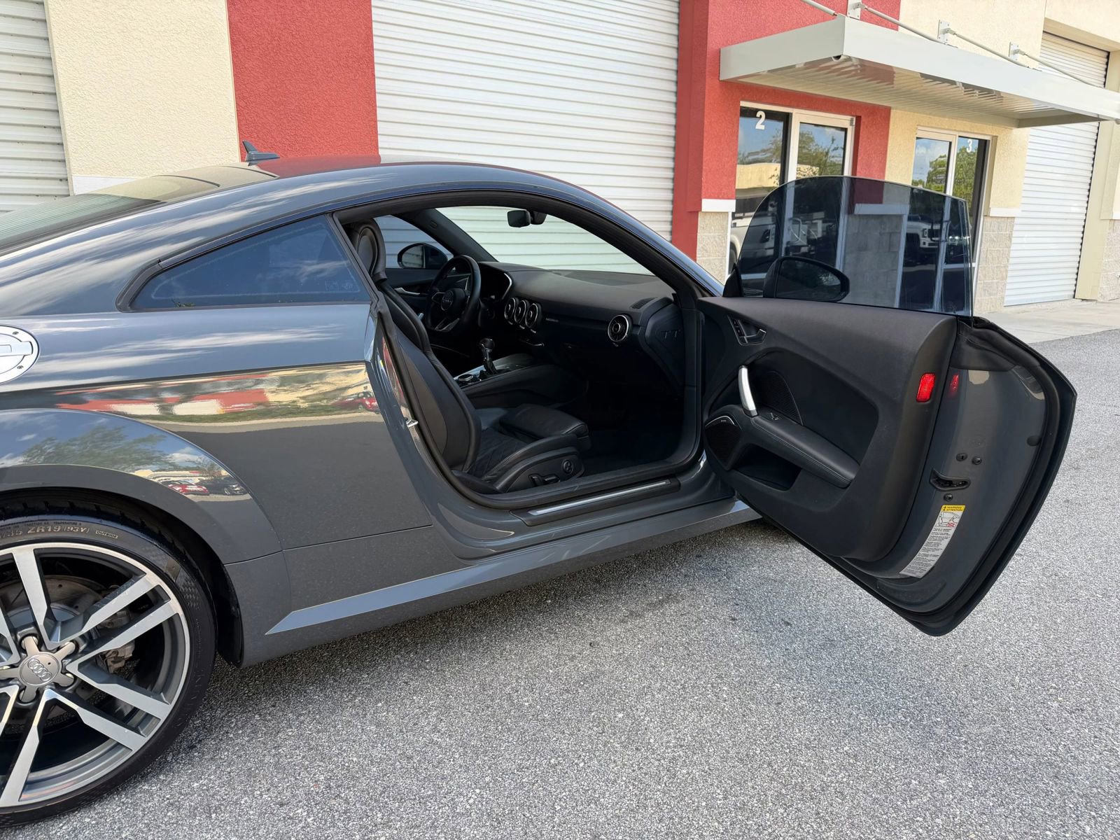 Used 2016 Audi TT 2.0T w/ Technology Package image 16