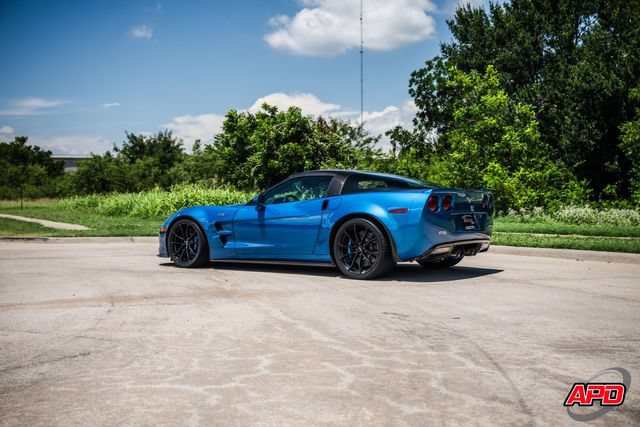 Used 2010 Chevrolet Corvette ZR1 RWD image 21