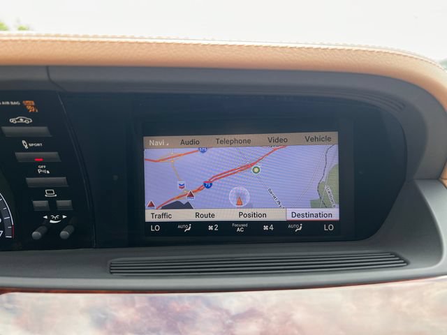 Used 2012 Mercedes-Benz S 400 image 24