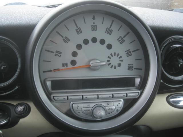 Used 2010 MINI Cooper Clubman Hardtop image 19