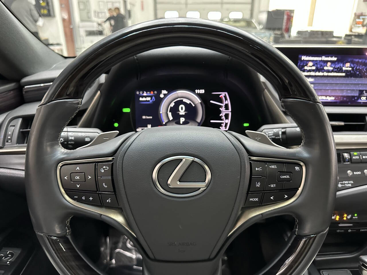 Used 2019 Lexus ES 300h w/ Premium Package image 20