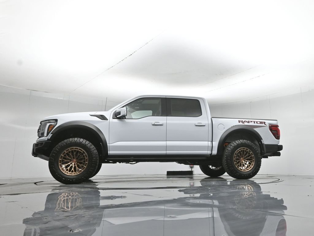 Used 2025 Ford F150 Raptor image 55