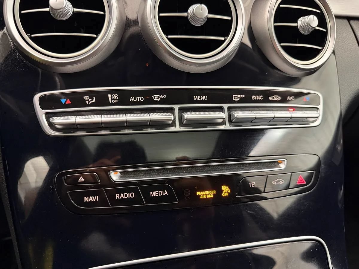 Used 2017 Mercedes-Benz C 300 4MATIC Coupe image 22