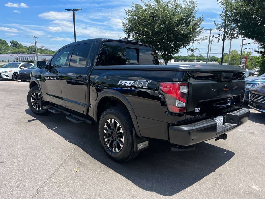 Used 2022 Nissan Titan PRO-4X w/ Pro-4x Convenience Package AWD/4WD image 5