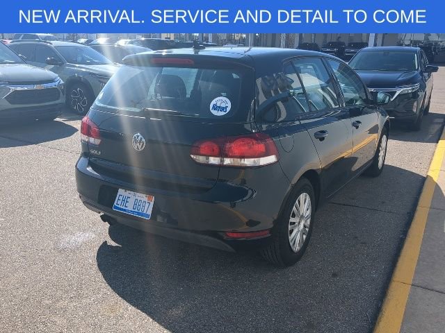 Used 2012 Volkswagen Golf 4-Door image 8