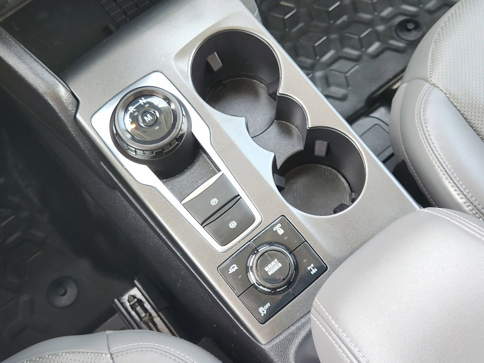 Used 2025 Ford Bronco Sport Badlands image 22