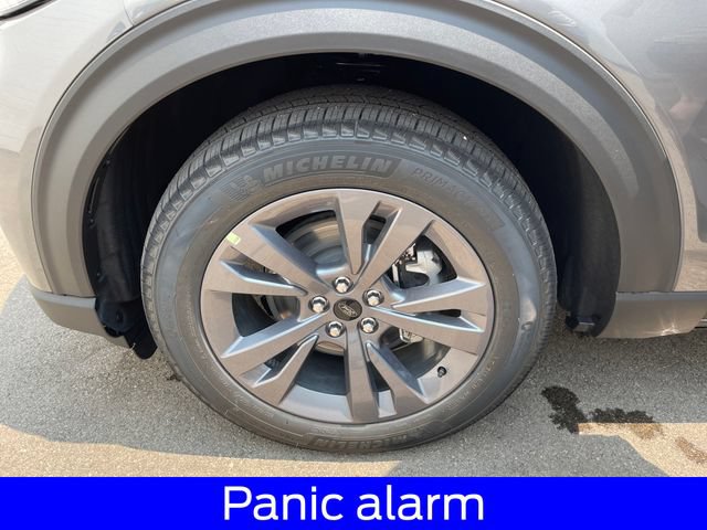 New 2026 Ford Explorer Active w/ Active Comfort Package AWD/4WD image 21