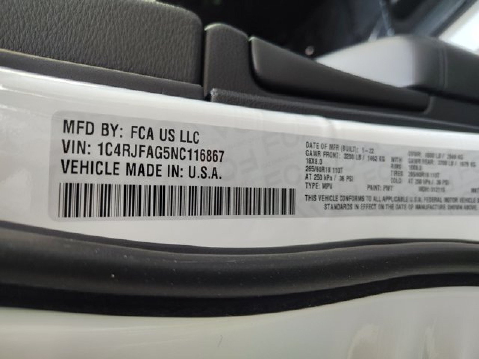 Used 2022 Jeep Grand Cherokee Laredo E AWD/4WD image 22