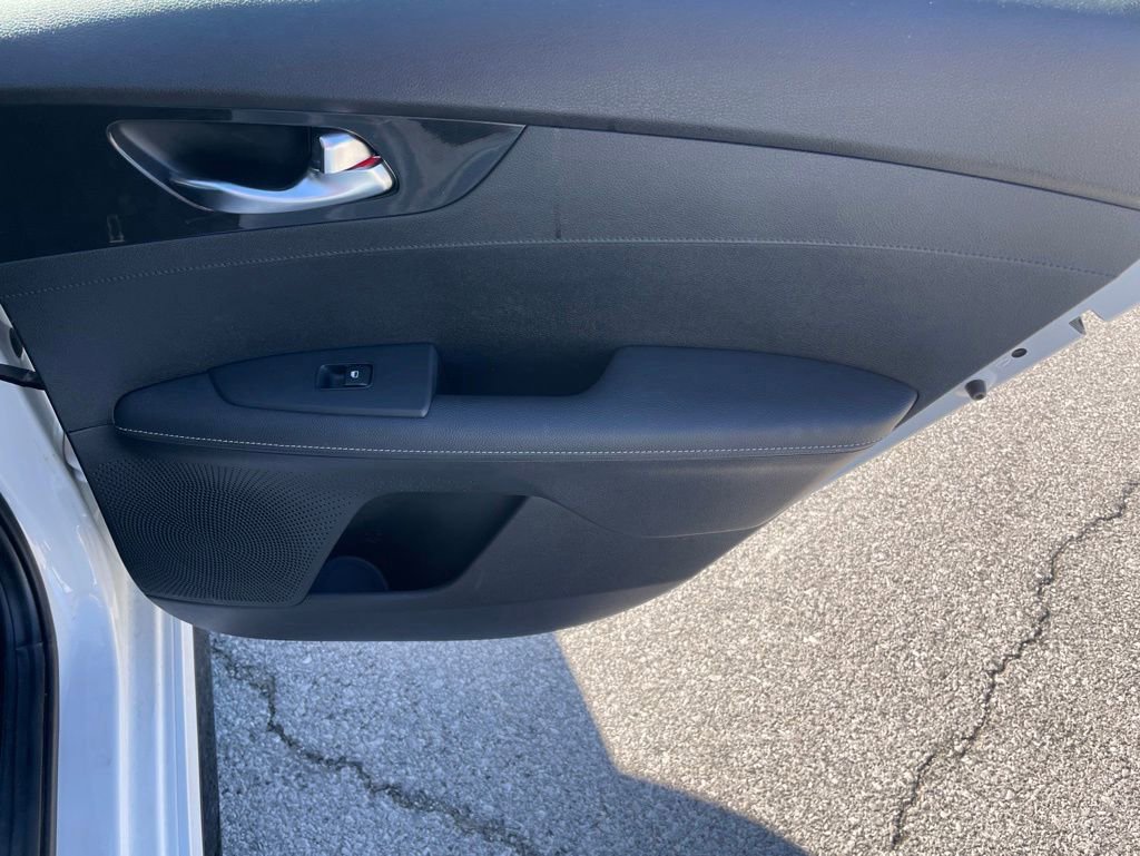 Used 2023 Kia Forte GT-Line FWD image 31