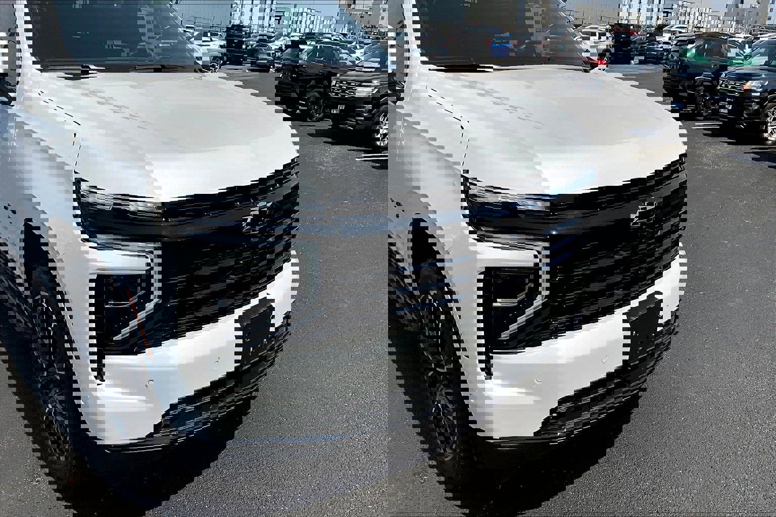 Used 2025 Chevrolet Tahoe RST w/ Comfort Package image 3