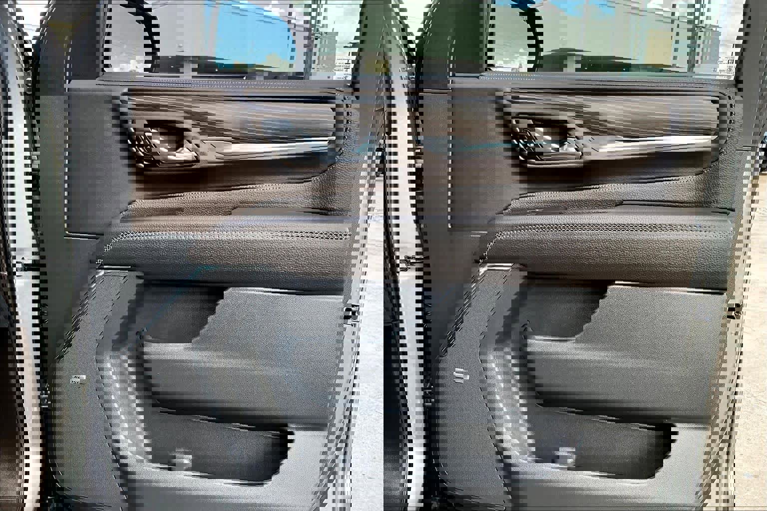 Certified 2021 GMC Yukon Denali w/ Denali Ultimate Package image 21