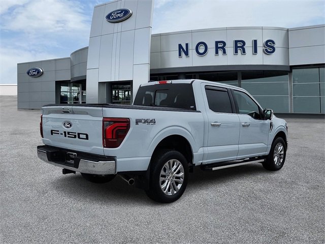 Used 2025 Ford F150 Lariat w/ Equipment Group 501A Mid image 4