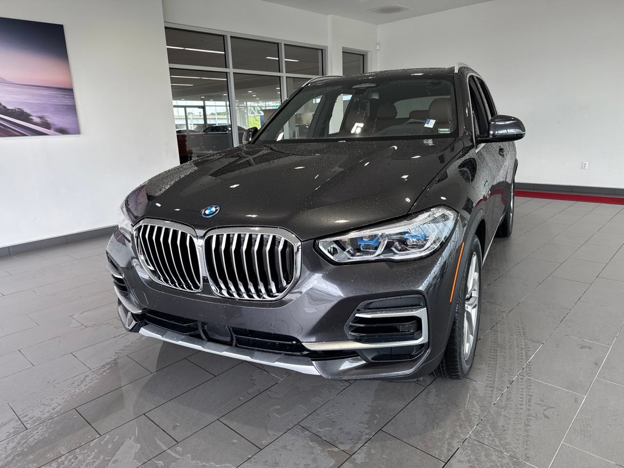 Used 2023 BMW X5 xDrive45e w/ Executive Package AWD/4WD image 3