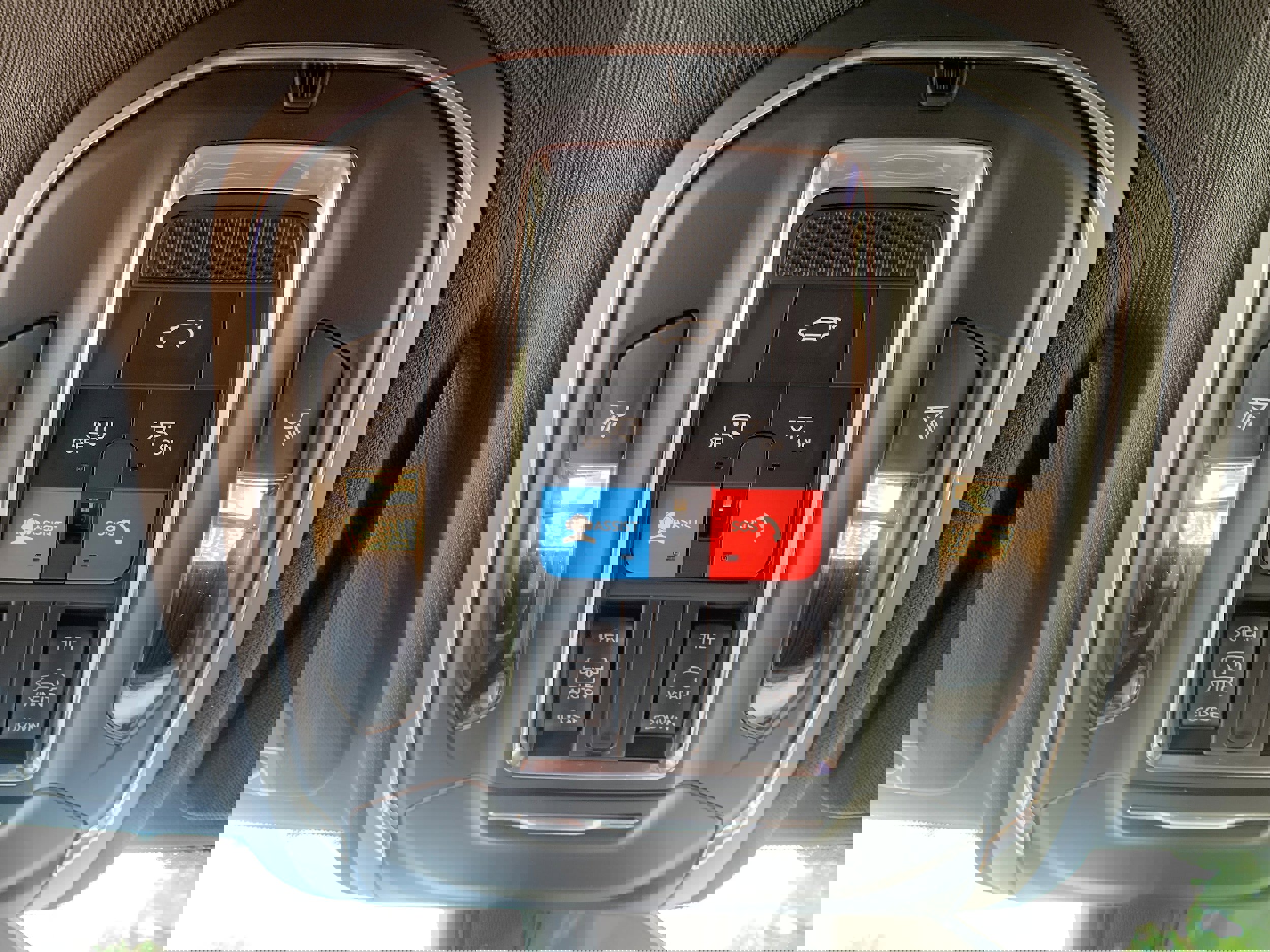 New 2025 Jeep Grand Cherokee L Laredo w/ Luxury Tech Group I image 40