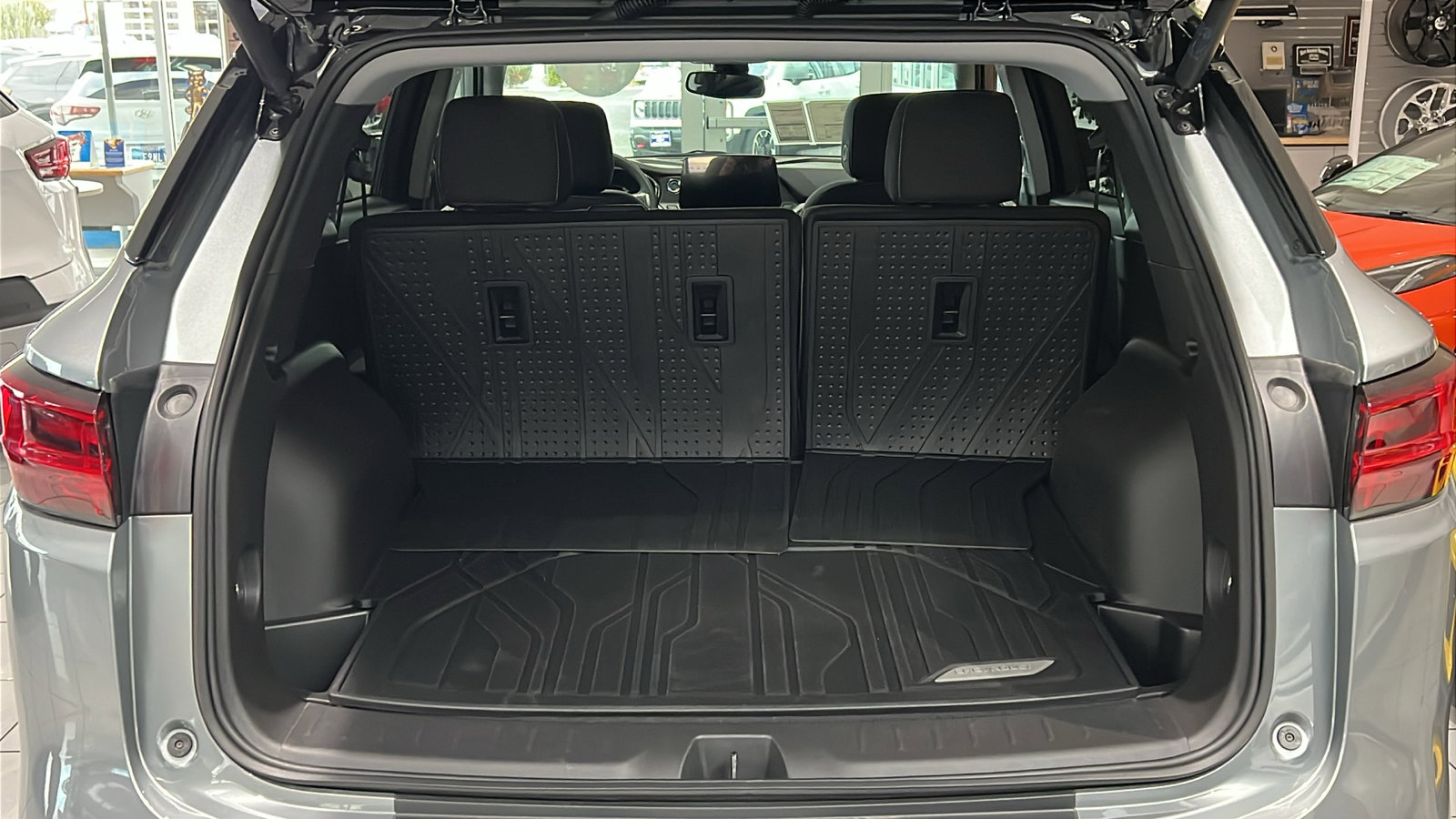 New 2025 Chevrolet Blazer LT w/ Redline Edition image 6