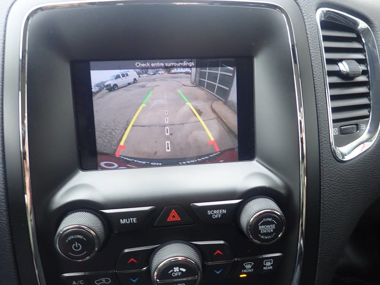 Used 2018 Dodge Durango SXT w/ 3rd Row Seating Group AWD/4WD image 6