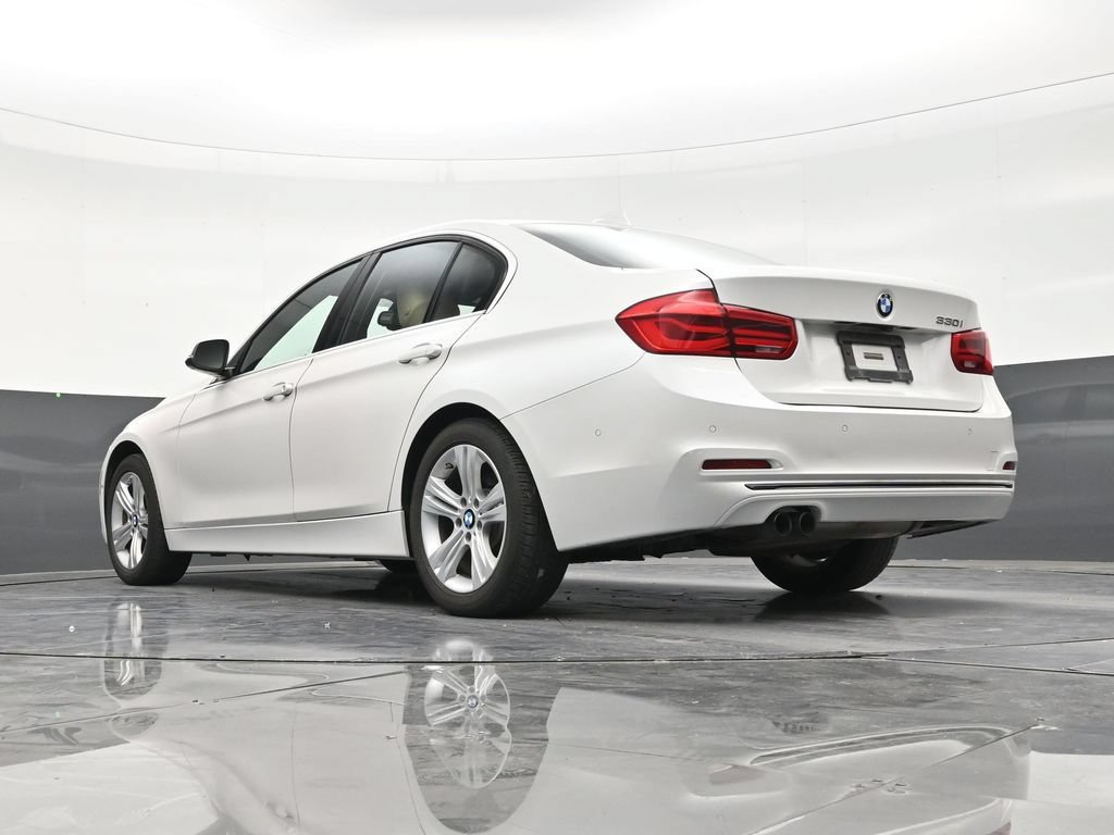 Used 2018 BMW 330i Sedan RWD image 22