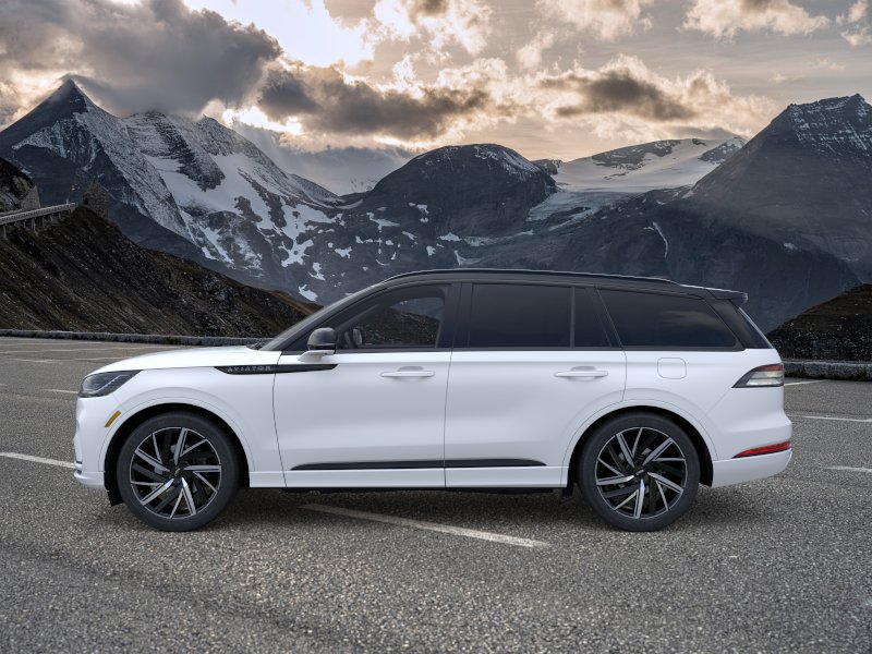 New 2026 Lincoln Aviator Black Label w/ Black Label Special Edition AWD/4WD image 3