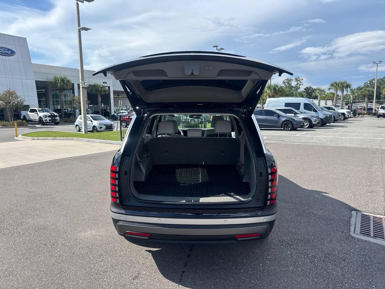 Used 2026 Hyundai Palisade SEL Premium AWD/4WD image 9