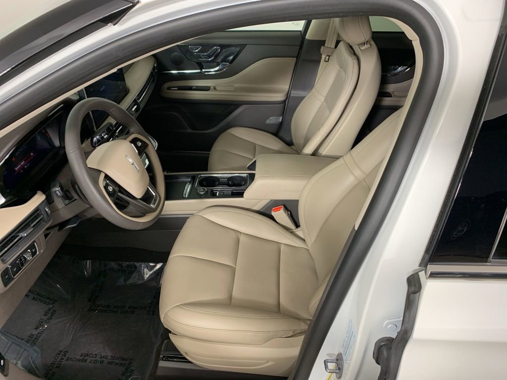 Used 2024 Lincoln Corsair FWD image 29