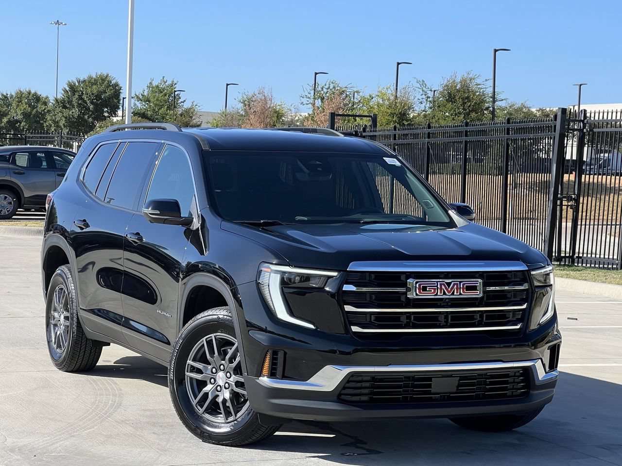 Used 2026 GMC Acadia Elevation