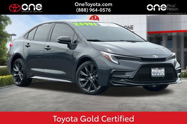 Certified 2025 Toyota Corolla SE