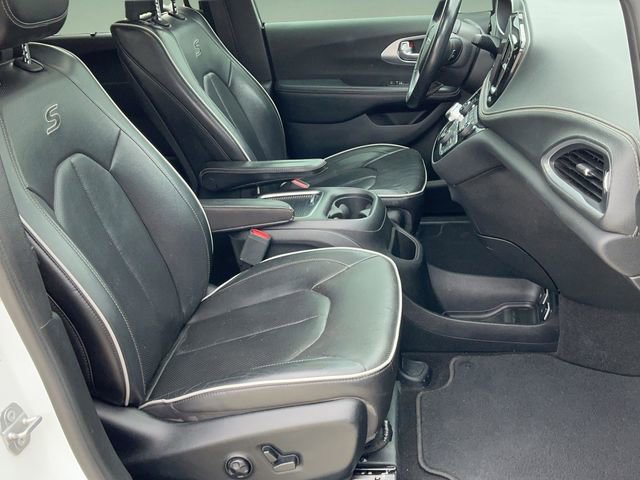 Used 2018 Chrysler Pacifica Limited w/ Advanced Safetytec Group image 31